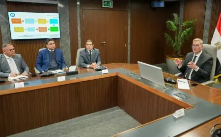 وزير البترول يعلن عن تسريع تقنيات الحفر الأفقي والتكسير الهيدروليكي لزيادة إنتاج البترول