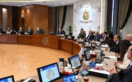 الحكومة تعلن استكمال المراجعات الـ5 والـ6 لبرنامج الإصلاح الاقتصادي مما يتيح لمصر سحب 2.3 مليار دولار