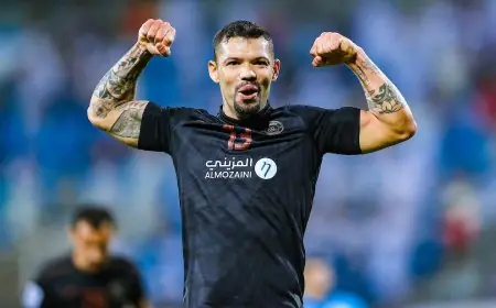 الشباب يفقد جهود كارلوس جونيور في مباراته الحاسمة ضد الهلال