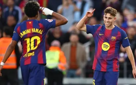 يامال يتصدر تشكيلة برشلونة لمواجهة فياريال في الدوري الإسباني