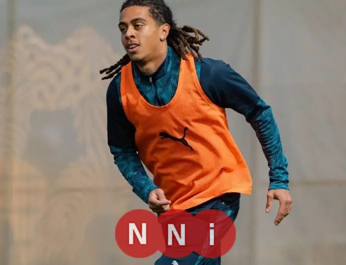 الهلال يعزز صفوفه بالتعاقد مع النجم الفرنسي سايمون بوابري من نيوم