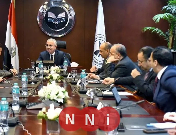 اعتماد الموازنات الاستثمارية لشركتي التعاون للبترول وأسيوط لتكرير البترول من قبل وزير البترول