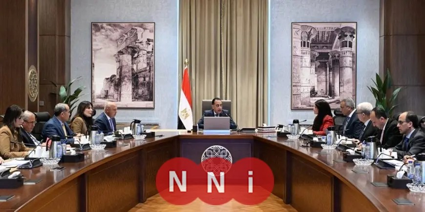 رئيس الوزراء يراجع خطط تطوير الأداء المالي للهيئات الاقتصادية بوزارة النقل