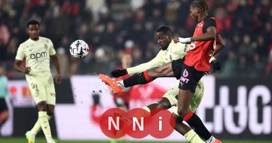 جاكيه مدافع رين يقترب من ليفربول بخضوعه للفحص الطبي خلال ساعات