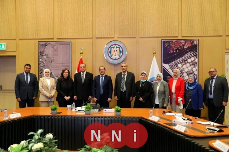 تكريم صاحب المبادرة الأعلى تقييمًا في الإصلاح الضريبي من قبل وزير المالية ومركز المعلومات عبر منصة حوار