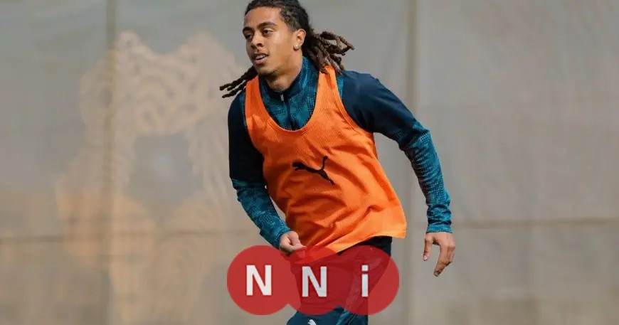 الهلال يعزز صفوفه بالتعاقد مع النجم الفرنسي سايمون بوابري من نيوم