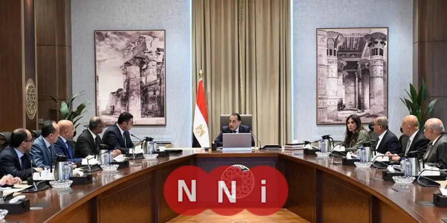 رئيس الوزراء يتابع جهود تطوير شبكات مياه الشرب والصرف الصحي في البلاد