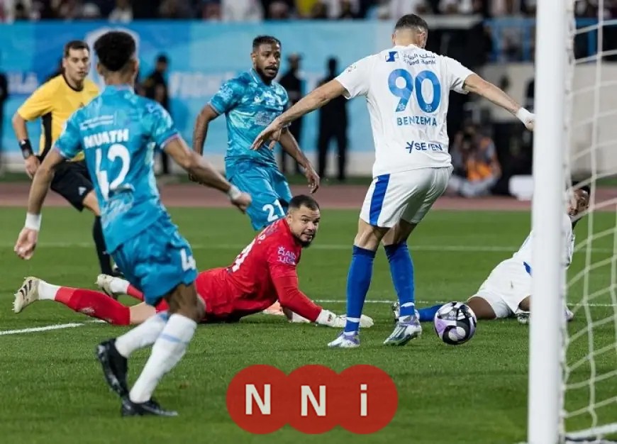 بنزيما يسجل هدفه الأول مع الهلال بطريقة مدهشة بالكعب