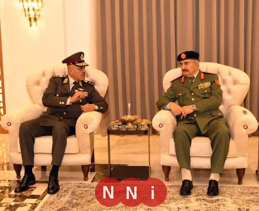 عودة الفريق أحمد خليفة إلى الوطن بعد زيارته الرسمية لليبيا