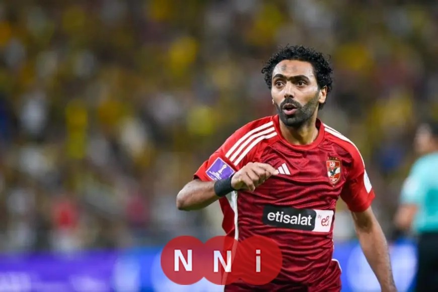 الأهلي يواجه جلسة حاسمة لتجديد تعاقد الشحات وكوكا في مارس المقبل