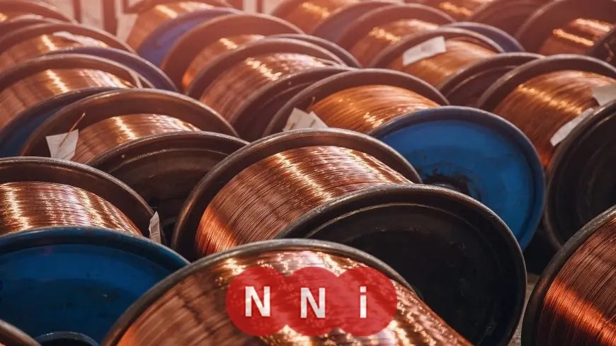 تراجع أسعار النحاس بسبب وفرة المعروض والمخزونات