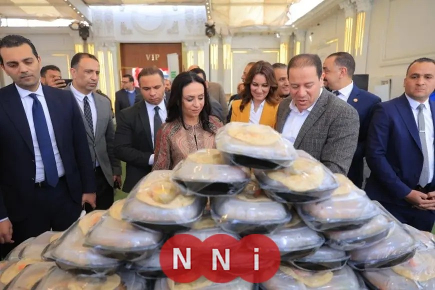 وزيرة التضامن الاجتماعي تزور مقر إطعام جمعية الأورمان في إمبابة للتفقد والمعاينة