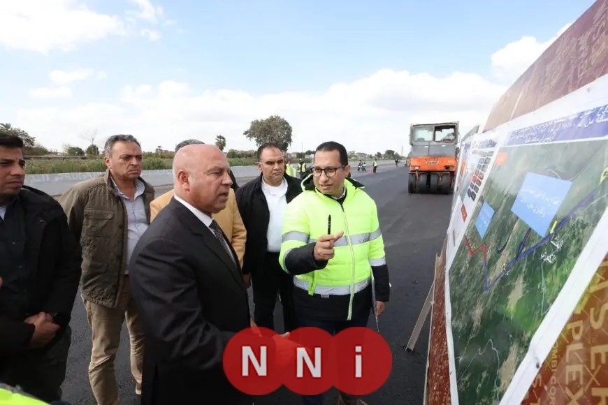 وزير النقل يتابع تقدم العمل في مشروع الطريق الحر بين بنها والمنصورة