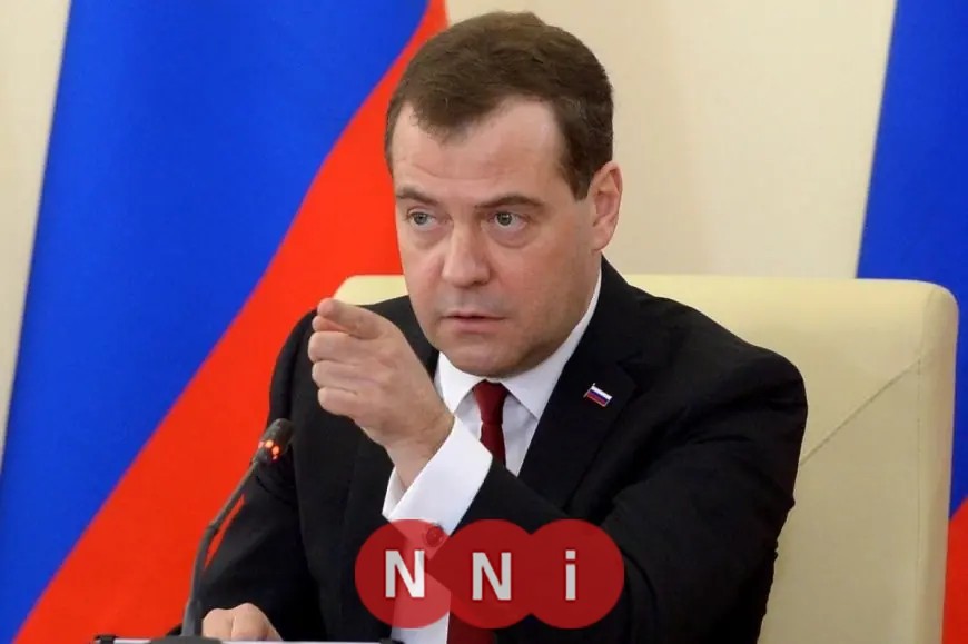 ميدفيديف: الحضارة الفارسية تتفوق على التاريخ الأمريكي القصير