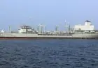 الهجوم الإيراني: الحرس الثوري يستهدف ناقلة نفط أمريكية في مياه الخليج
