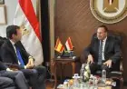 وزير التعليم العالي يناقش تعزيز التعاون مع السفير الإسباني ووفد جامعة IE لتحقيق شراكة مثمرة