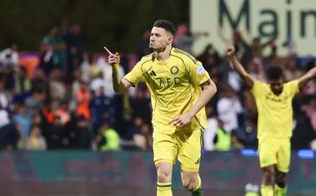 تألق الحمدان وتراجع رونالدو في مواجهة مثيرة بين الفيحاء والنصر