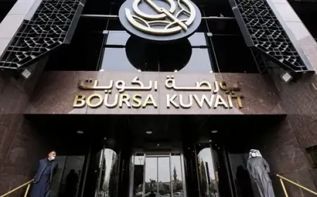 بورصة الكويت تعلق التداول مؤقتًا وسط توترات إقليمية وهجمات من إيران
