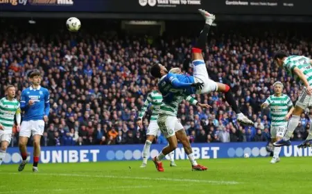 يوسف الشرميطي يتألق بتسجيل ركلة مزدوجة مذهلة ويصنع التاريخ في الملاعب الأوروبية