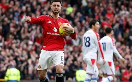 فوز مثير يرفع مانشستر يونايتد إلى المركز الثالث في الدوري الإنجليزي الممتاز