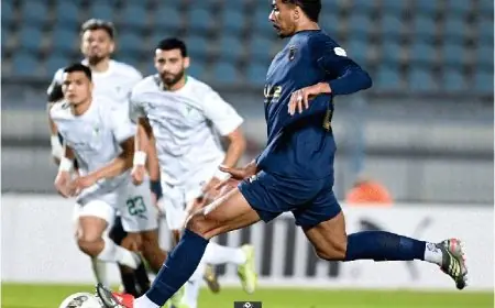 الزمالك يواجه بيراميدز بزي كحلي في الدوري المصري