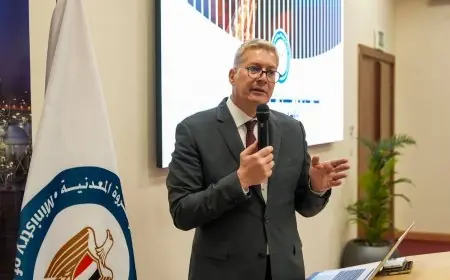 وزير البترول يقدم لشركاء الاستثمار أنظمة تعاقدية مبتكرة وأساليب حديثة لزيادة إنتاج البترول