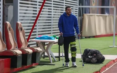 الأهلي يكشف تفاصيل مطمئنة حول إصابة كريم فؤاد ضد المقاولون