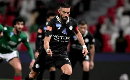 يانيك كاراسكو يتألق كثالث أفضل هداف أجنبي مع الشباب