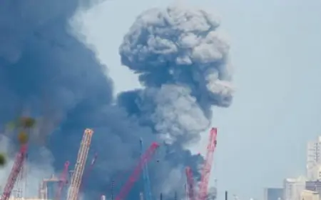 إصابة 3 أشخاص في البحرين بعد سقوط شظايا صاروخ