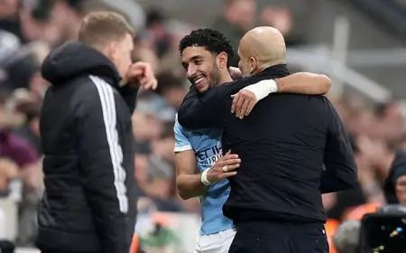 جوارديولا يعبر عن سعادته بتألق مرموش بثنائية مذهلة أمام نيوكاسل