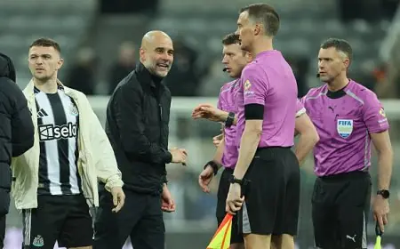 إيقاف جوارديولا مباريتين بعد تلقيه إنذار في مواجهة نيوكاسل