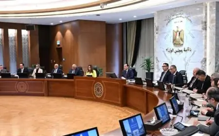 مدبولي يؤكد توفر أرصدة آمنة من السلع الأساسية لعدة أشهر