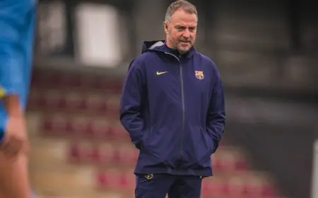 تشكيلة برشلونة لمواجهة نيوكاسل تكشف مفاجأة بعودة نجم مصاب