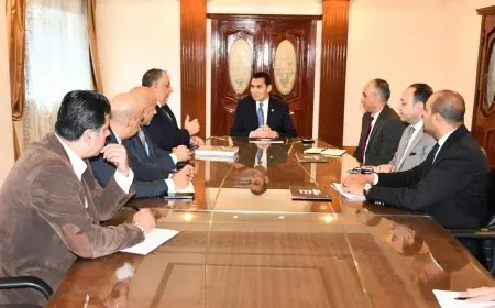 وزير الرياضة يجتمع بمسؤولي الروابط لتعزيز الشراكات ودعم الأبطال الرياضيين