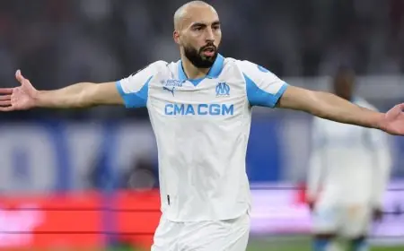 هل يغامر عبدلي بمستقبله مع منتخب الجزائر بانتقاله إلى مارسيليا؟