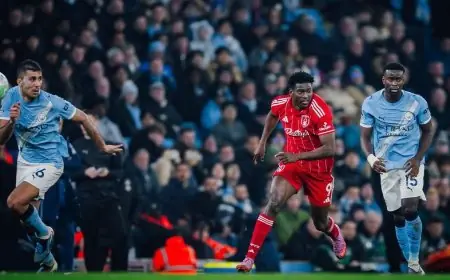 تايو أونيي مهاجم نوتنغهام: المباراة الودية التي غيرت مسيرتي من مدافع إلى مهاجم ناجح