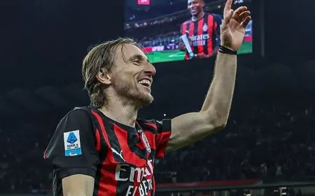 ديل بييرو أسطورة إيطالية يعترف بعظمة مودريتش القادر على اللعب حتى الخمسين