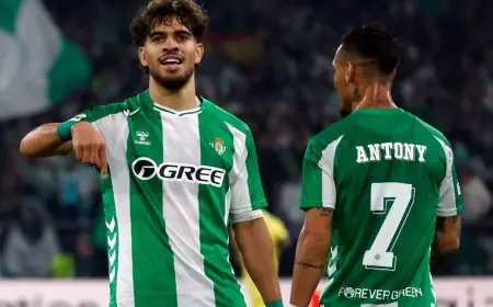 برشلونة يرسم مستقبل الجناح الأيسر ويشمل الزلزولي في خططه