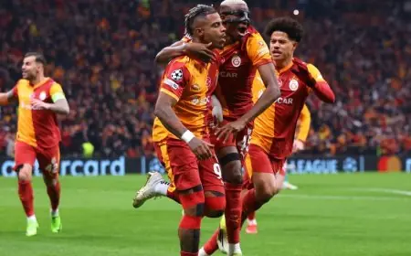 هدف لامينا المبكر يقود غلطة سراي لإنهاء احتفالات ليفربول وصلاح بتحقيق فوز كبير