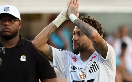 خيبة أمل نيمار لغيابه المؤكد عن مباراة سانتوس ضد ميراسول