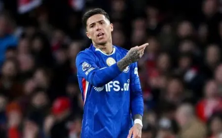 إنزو فرنانديز الخيار المفضّل لباريس سان جيرمان في الانتقالات الصيفية لعام 2026