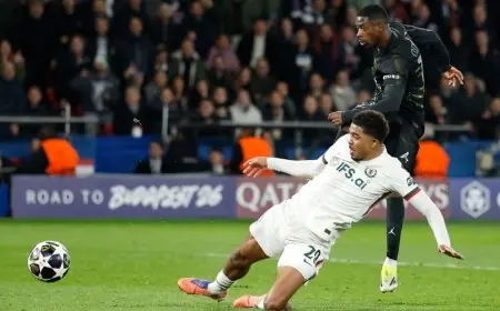 ديمبيلي يقود باريس سان جيرمان للتفوق على تشيلسي في الشوط الأول