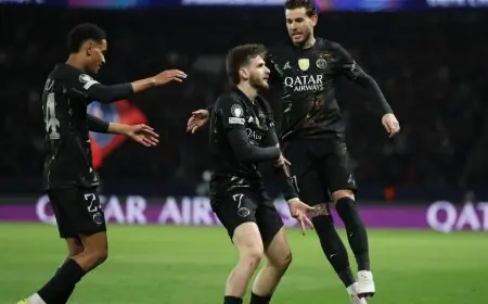 كفاراتسخيليا البديل يقود باريس سان جيرمان لاكتساح تشيلسي