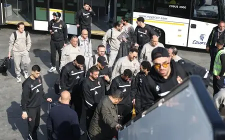 الأهلي يسافر إلى تونس لتحدي الترجي في ربع نهائي البطولة