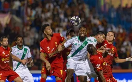 تركي العمار يتألق كأفضل لاعب في مباراة القادسية والأهلي وإداورد ميندي يخيب الآمال