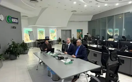 وزير البترول يراقب استقرار إمدادات الغاز للمستهلكين بشكل مستمر