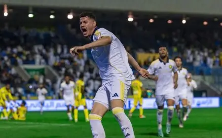 النصر والشباب والرياض يتصدرون تشكيلة الجولة 26 في الدوري السعودي