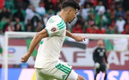 استبعاد بغداد بونجاح من منتخب الجزائر هل كانت لأسباب انضباطية