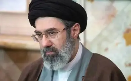 مجتبي خامنئي يؤكد: جبهة إيران تتفوق على تصورات الأعداء