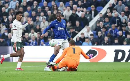 إيفرتون يحقق فوزًا كبيرًا على تشيلسي بثلاثية في الدوري الإنجليزي